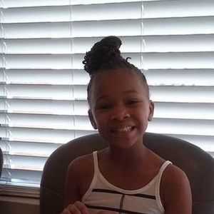 Meet your Posher, Nyah